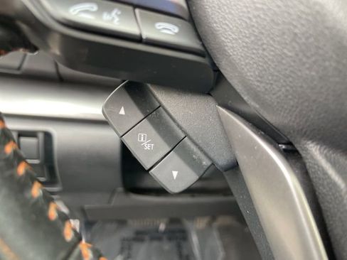 Used 2018 Subaru Crosstrek 2.0i Limited image 20