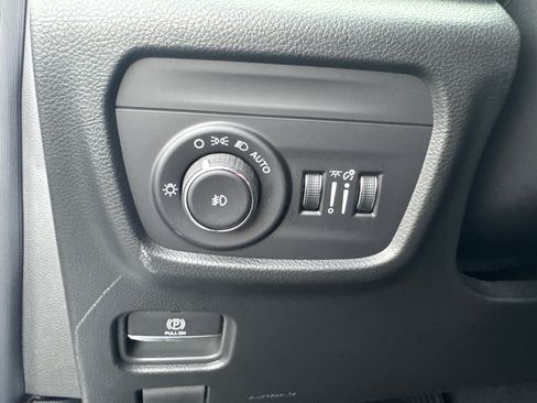 New 2026 Jeep Grand Cherokee Limited Reserve image 17