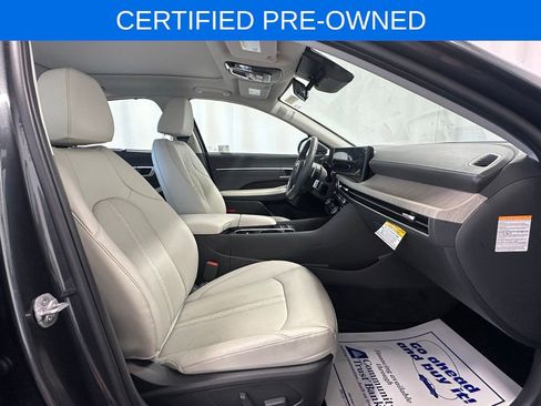 Certified 2025 Hyundai Sonata Limited image 18