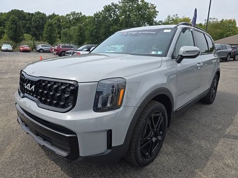 Used 2024 Kia Telluride EX X-Line AWD/4WD image 3