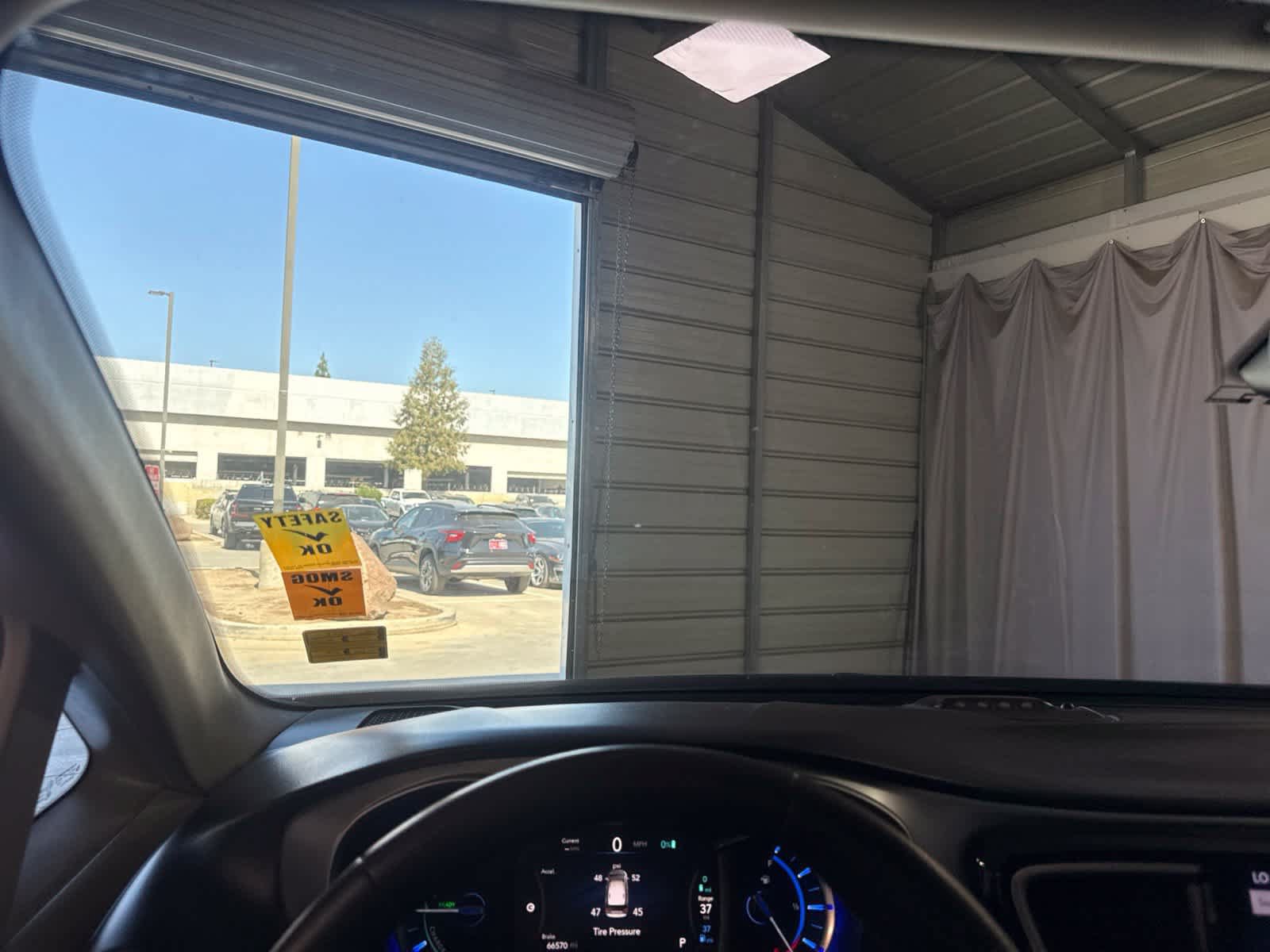 Used 2018 Chrysler Pacifica Touring Plus FWD image 24