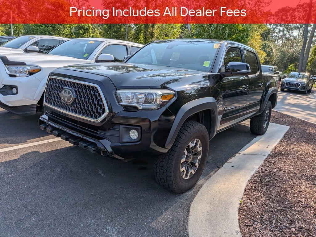 Used 2019 Toyota Tacoma TRD Off-Road AWD/4WD image 4