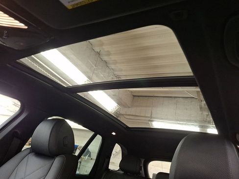Certified 2024 BMW X5 xDrive40i w/ Premium Package AWD/4WD image 10