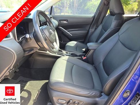 Certified 2022 Toyota Corolla Cross XLE w/ Convenience Package image 25