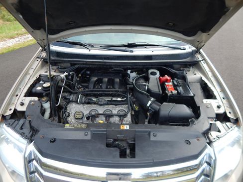 Used 2008 Ford Taurus X Limited AWD/4WD image 28