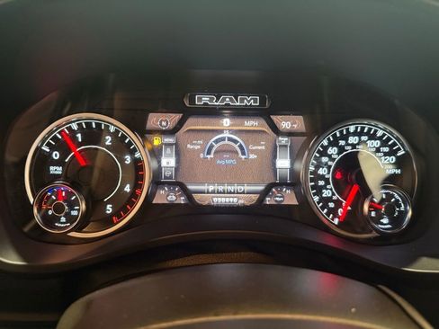 Used 2022 RAM 3500 Laramie w/ Night Edition AWD/4WD image 15
