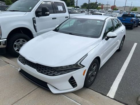 Used 2022 Kia K5 LXS FWD image 1