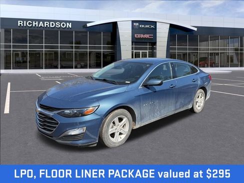 Used 2024 Chevrolet Malibu LS w/ LPO, Floor Liner Package image 2