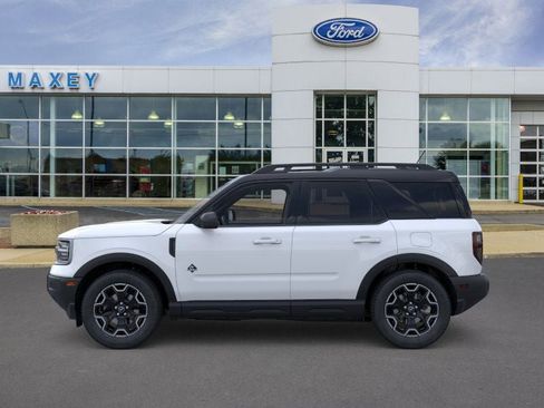 New 2025 Ford Bronco Sport Outer Banks image 3