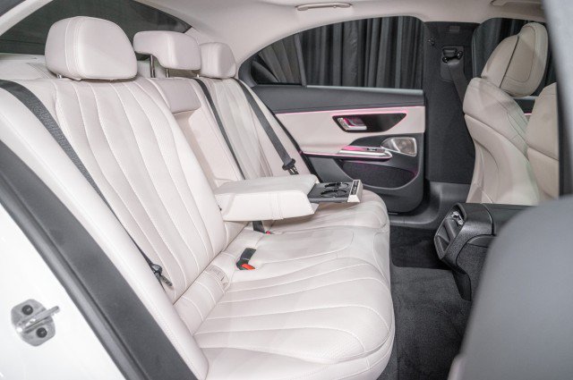 Used 2026 Mercedes-Benz E 350 Sedan image 13