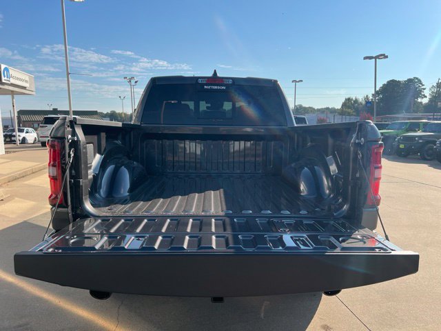 New 2027 RAM 1500 Laramie w/ Night Edition AWD/4WD image 6