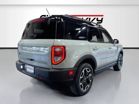 Used 2022 Ford Bronco Sport Outer Banks w/ Tech Package AWD/4WD image 7