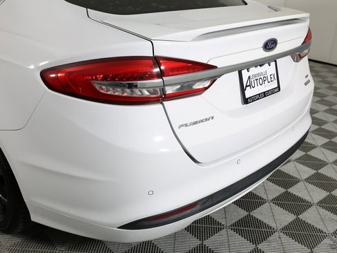 Used 2018 Ford Fusion SE w/ Equipment Group 201A image 37