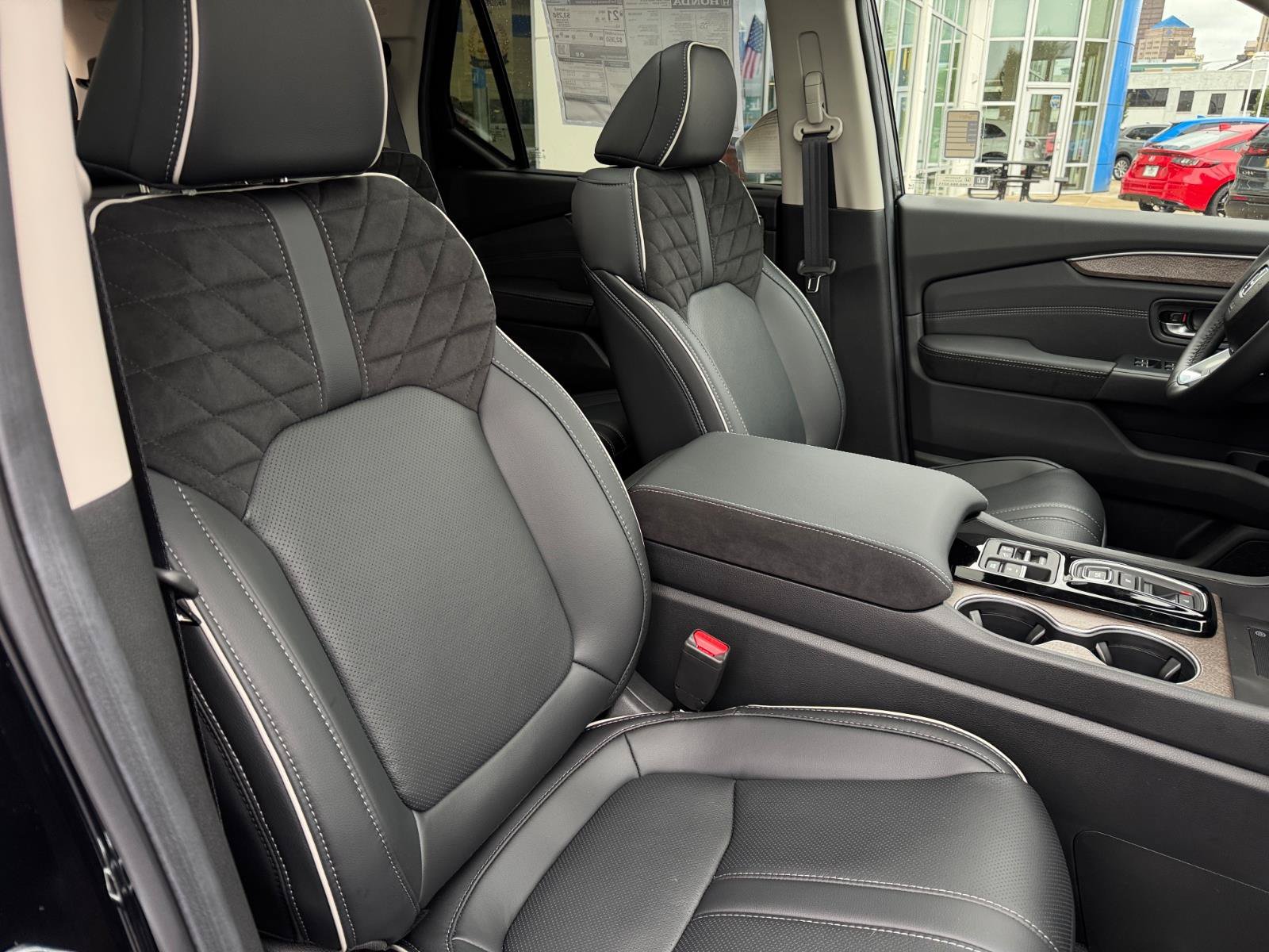 New 2026 Honda Pilot Elite image 10