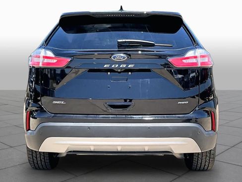 Certified 2022 Ford Edge SEL AWD/4WD image 5