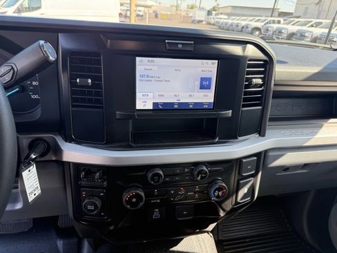 New 2026 Ford F550 4x4 Supercab Super Duty image 9