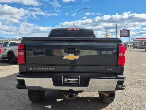 Used 2017 Chevrolet Silverado 2500 LTZ w/ Z71 Package, Off-Road AWD/4WD image 4