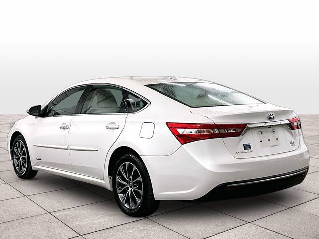 Used 2017 Toyota Avalon XLE Premium w/ All Weather Liner Package FWD image 11