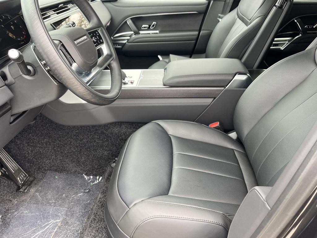 New 2026 Land Rover Range Rover Long Wheelbase Autobiography AWD/4WD image 12