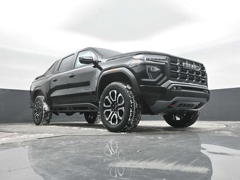 New 2026 GMC Canyon AT4 w/ Nightfall Edition image 44