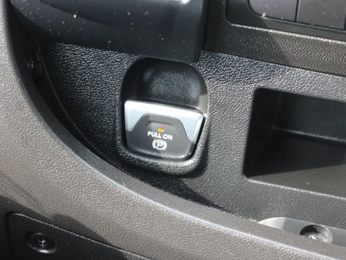 Used 2023 RAM ProMaster 3500 FWD image 21