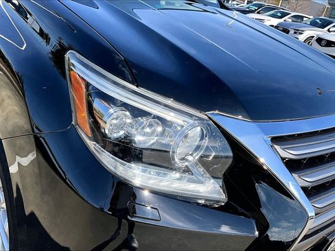 Used 2015 Lexus GX 460 image 24