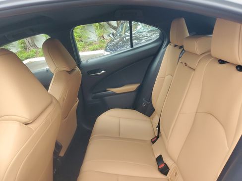 Used 2025 Lexus UX 300h FWD w/ Accessory Package (Z1) image 11