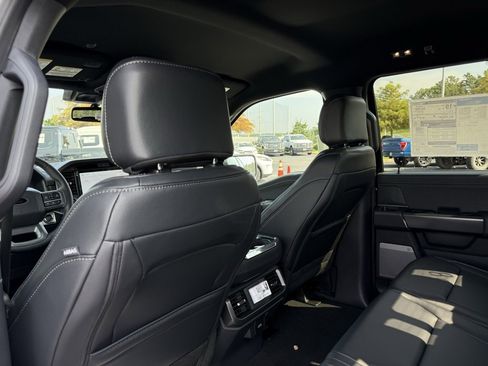 New 2025 Ford F150 Lariat w/ Equipment Group 501A Mid image 25