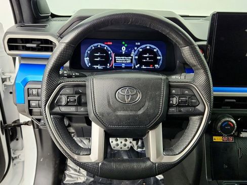 Used 2024 Toyota Tacoma TRD Sport image 13