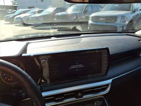 Used 2023 Kia K5 GT-Line image 34