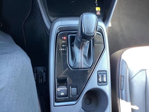 Certified 2024 Subaru Crosstrek 2.5i Limited w/ Crosstrek Mirror Package image 11