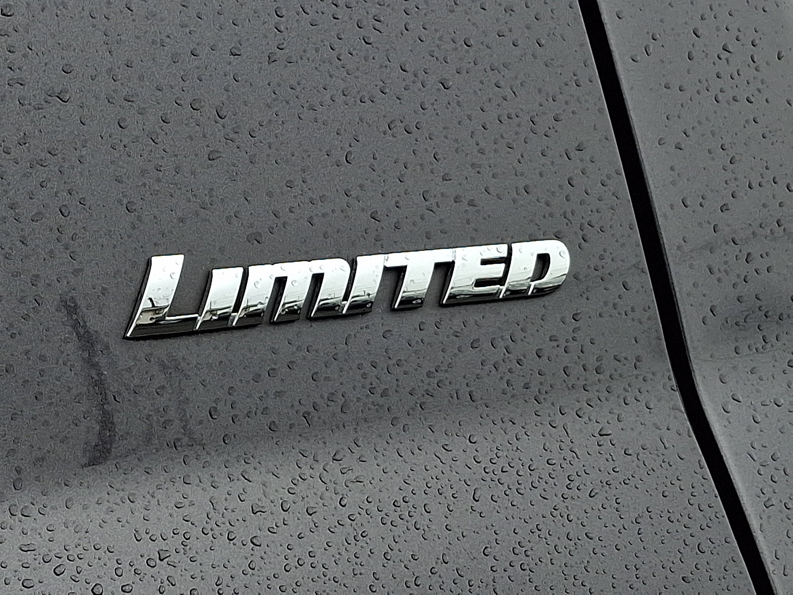 Used 2018 Toyota Tundra Limited w/ Limited Premium Package AWD/4WD image 31