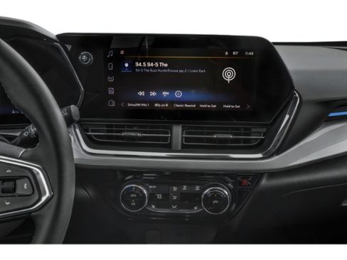 Used 2025 Chevrolet Trax LT w/ LT Convenience Package FWD image 13
