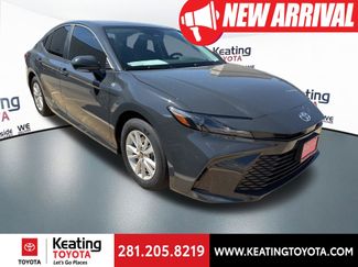 Used 2026 Toyota Camry LE video 1