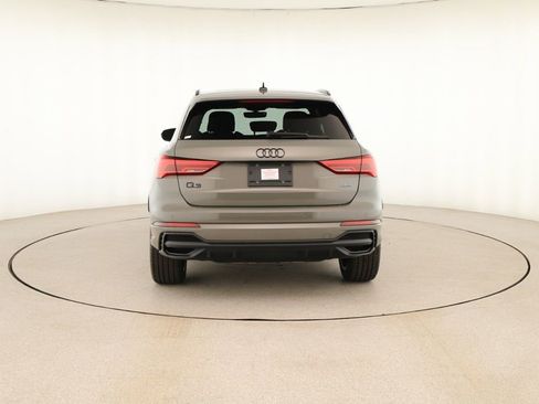 New 2025 Audi Q3 2.0T Premium image 5