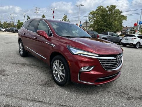 Certified 2023 Buick Enclave Essence w/ Experience Buick Package FWD image 11