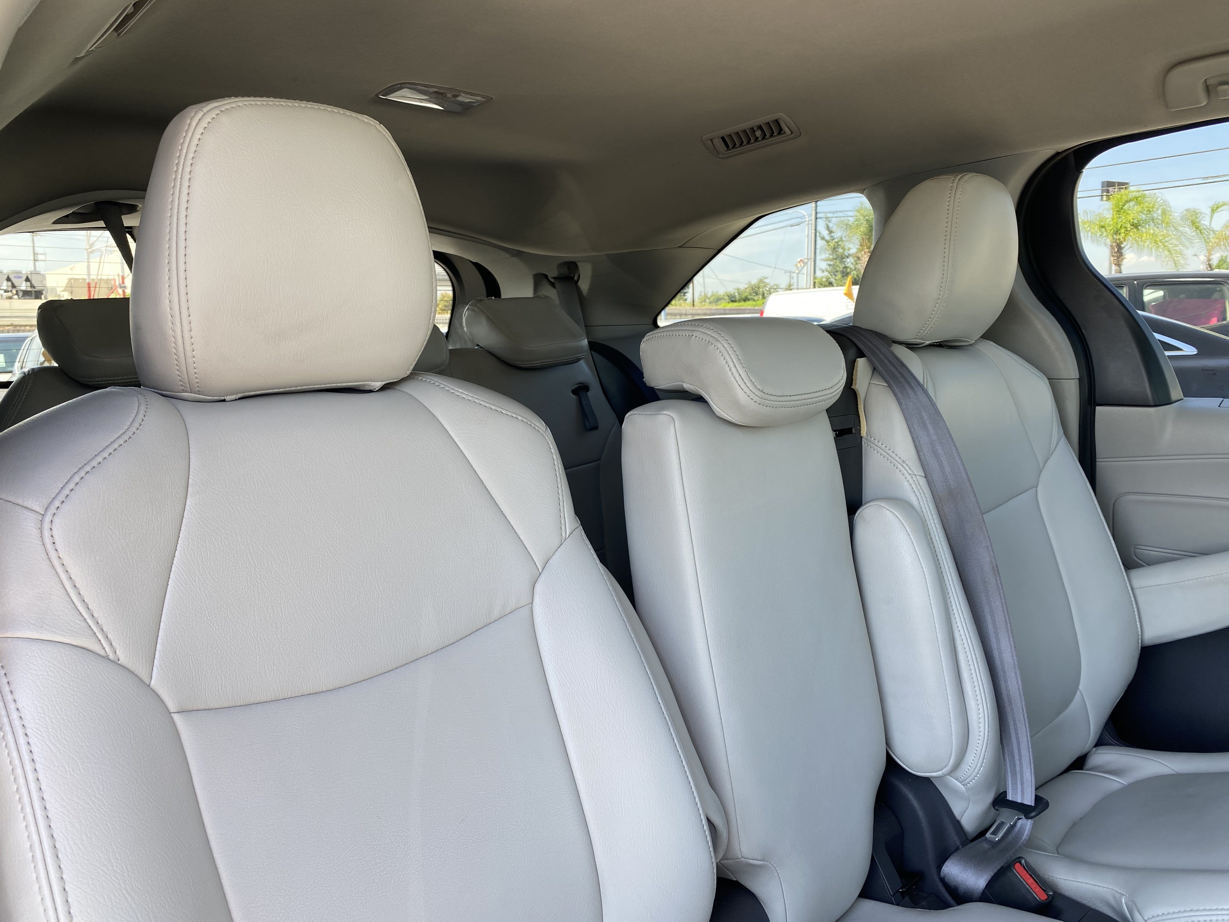 Used 2021 Toyota Sienna LE FWD image 23