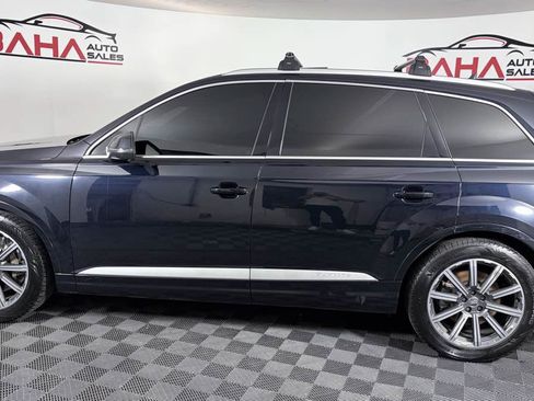 Used 2017 Audi Q7 3.0T Prestige w/ Prestige Package AWD/4WD image 3
