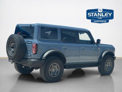 Used 2025 Ford Bronco Outer Banks w/ Sasquatch Package AWD/4WD image 8