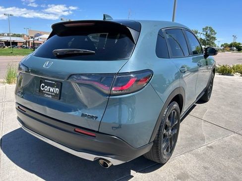 Used 2023 Honda HR-V Sport image 8
