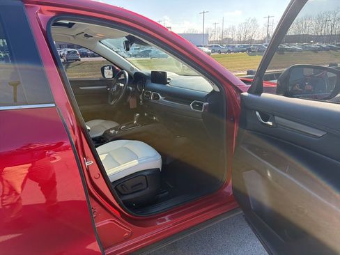 Used 2022 MAZDA CX-5 AWD 2.5 S w/ Preferred Package image 9