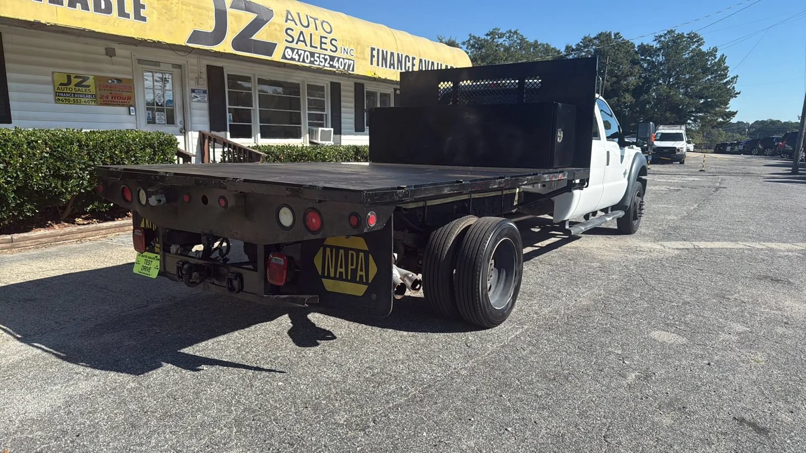 Used 2016 Ford F550 2WD Crew Cab Super Duty image 7