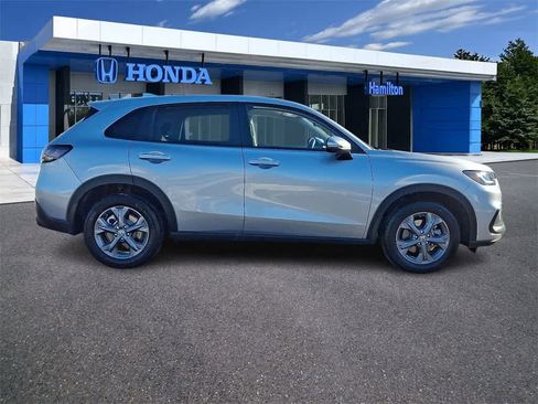 Certified 2026 Honda HR-V LX image 25