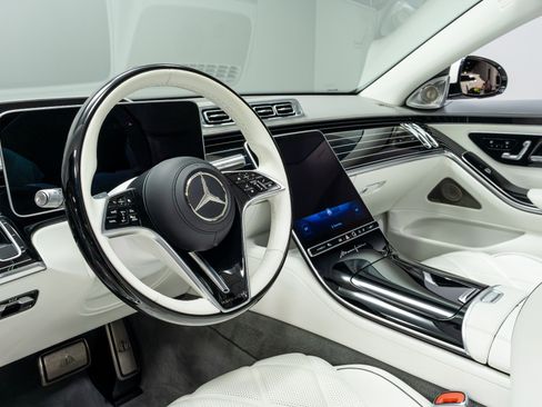 Used 2023 Mercedes-Benz Maybach S 680 4MATIC image 9