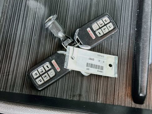 Used 2019 Honda Odyssey Elite image 35