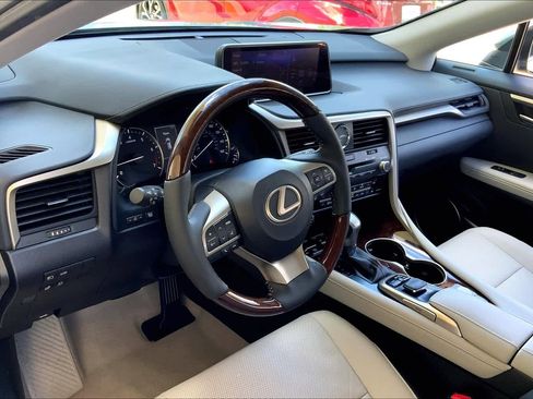 Used 2019 Lexus RX 350 AWD w/ Navigation Package image 18
