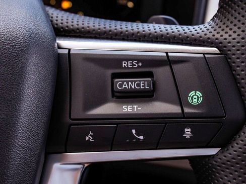 New 2025 Mitsubishi Outlander SE FWD image 28