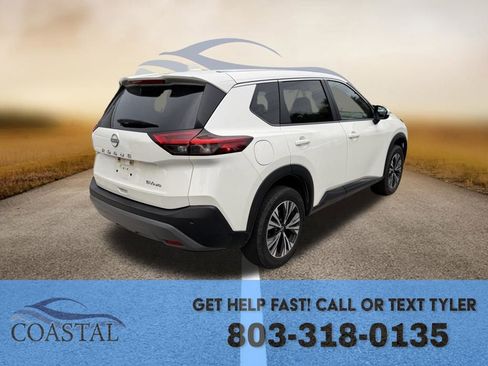 Used 2023 Nissan Rogue SV image 14