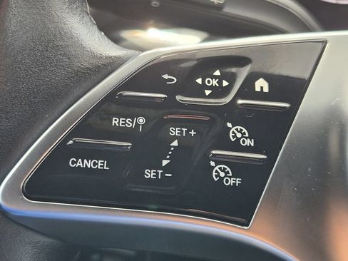 Used 2025 Mercedes-Benz GLA 250 image 22