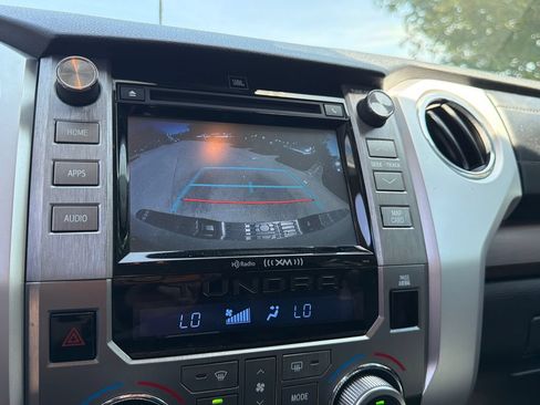 Used 2018 Toyota Tundra Limited w/ Limited Premium Package AWD/4WD image 23